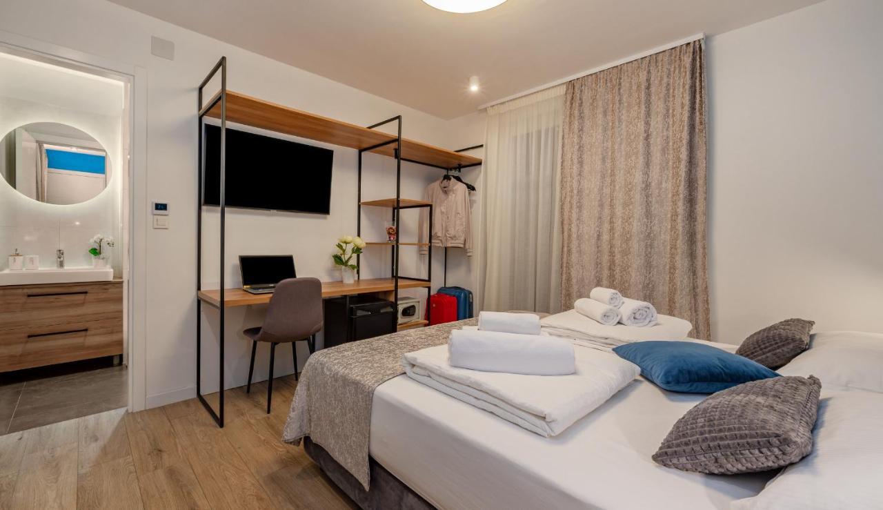Seven Seas Residence Spalato Esterno foto