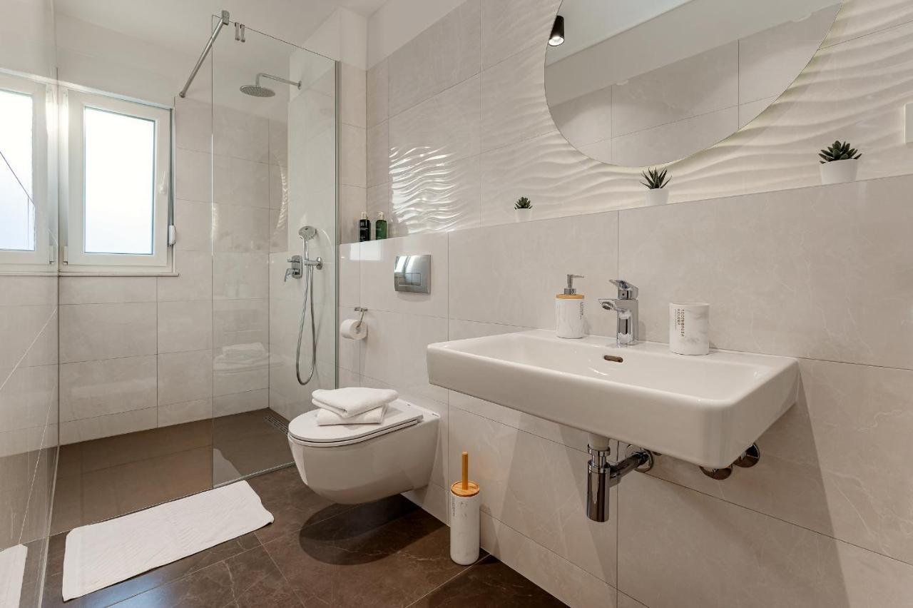 Seven Seas Residence Spalato Esterno foto