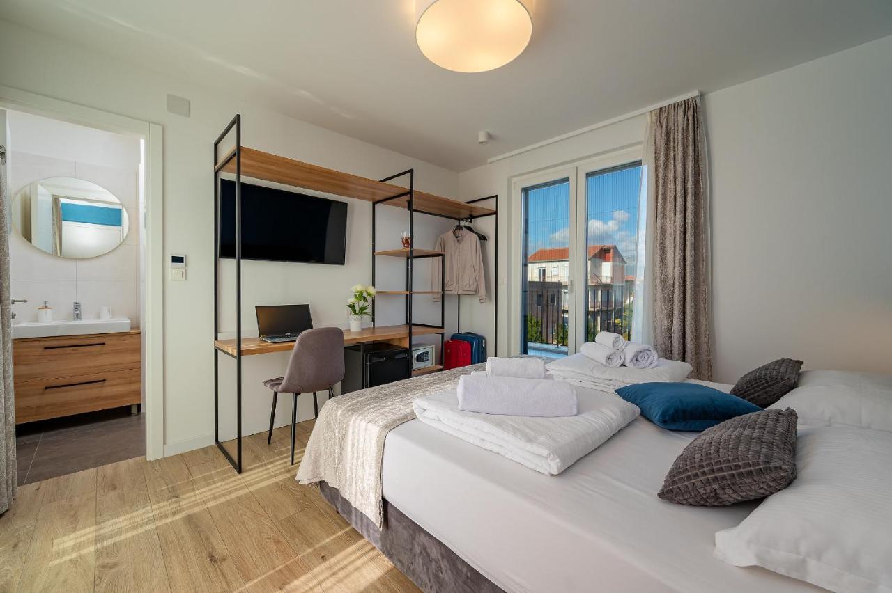 Seven Seas Residence Spalato Esterno foto
