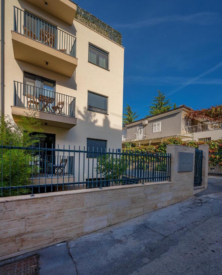 Seven Seas Residence Spalato Esterno foto